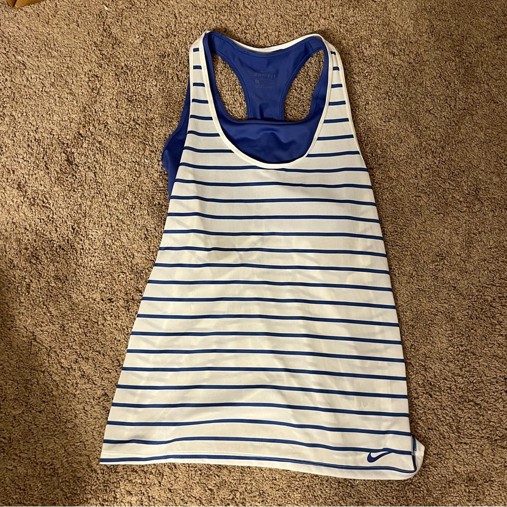 Nike Sports Bra + Athletic Cut Tank Top CONNECTED, Size Small